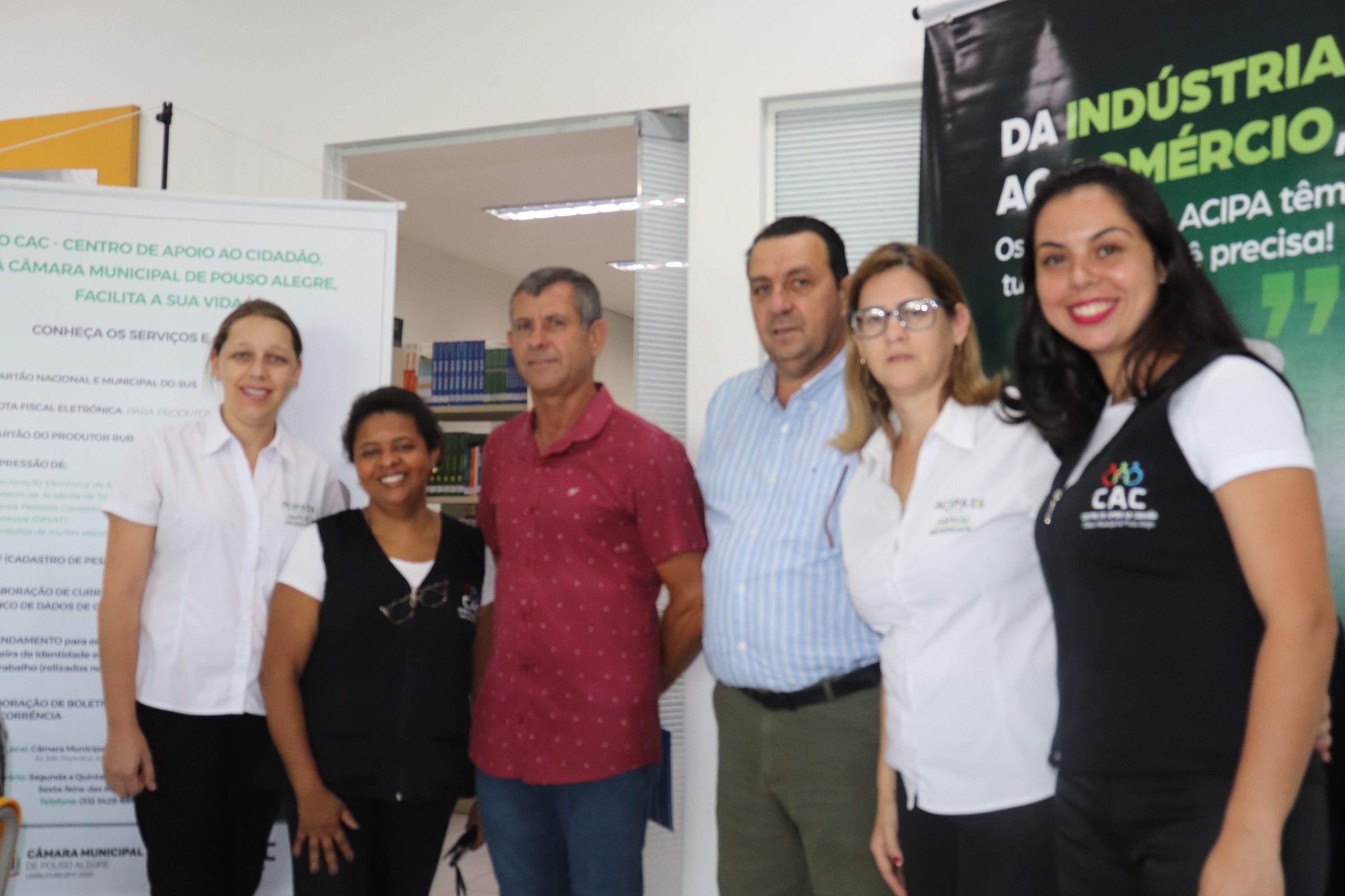 Imagem 2 da notícia: Câmara colabora com a inserção de dezenas de PCDs no mercado de trabalho