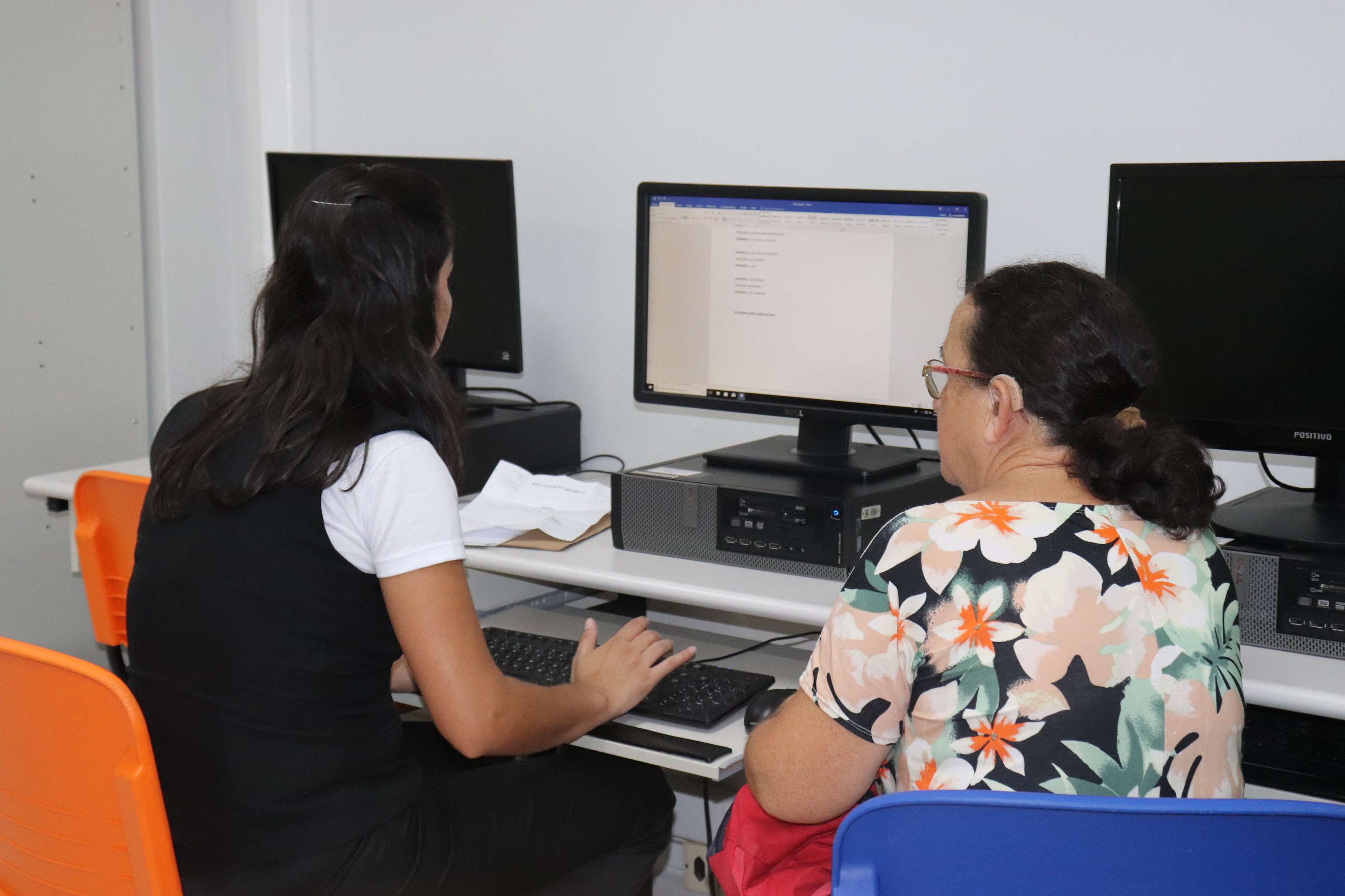 Imagem 5 da notícia: Câmara colabora com a inserção de dezenas de PCDs no mercado de trabalho