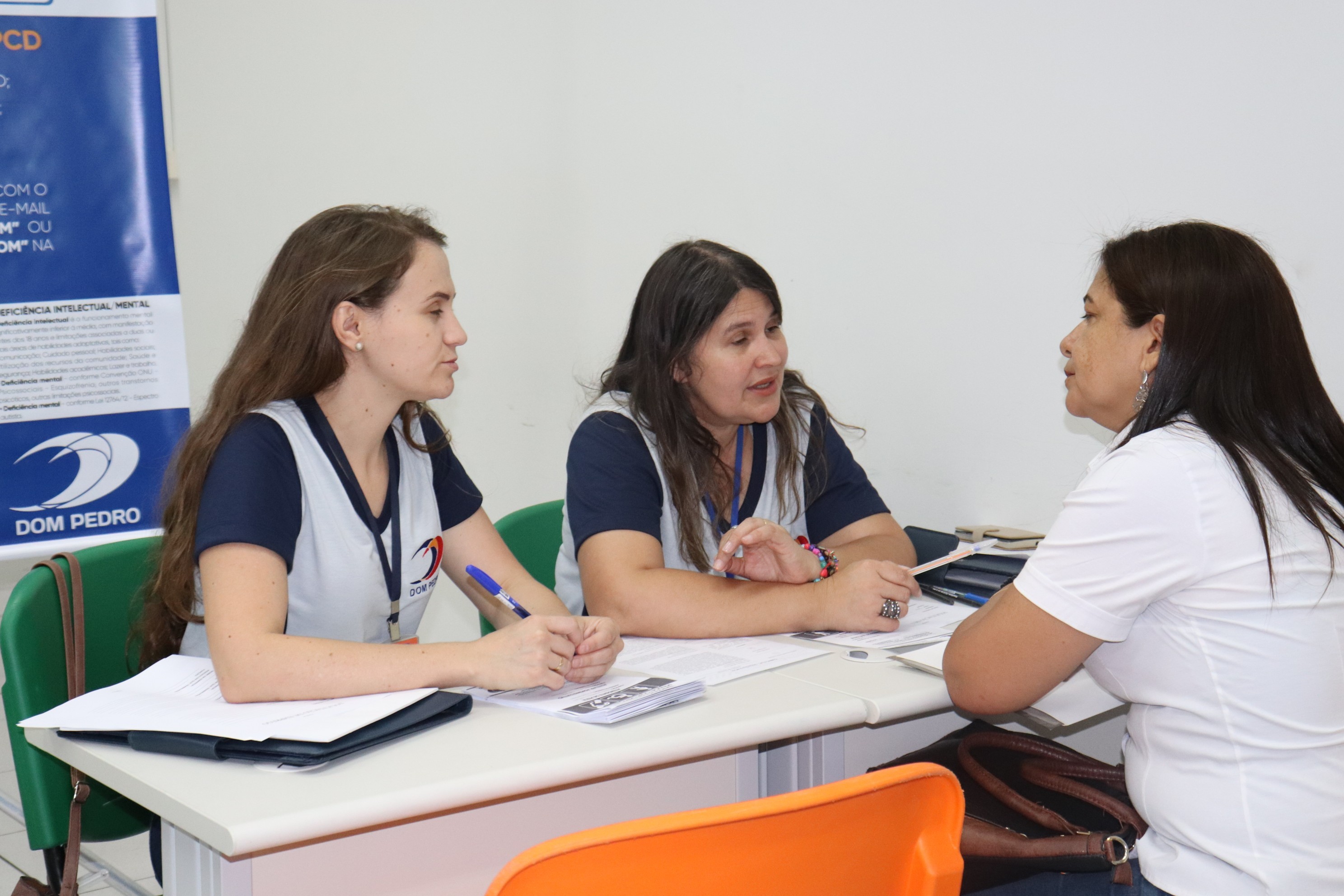 Imagem 7 da notícia: Câmara colabora com a inserção de dezenas de PCDs no mercado de trabalho