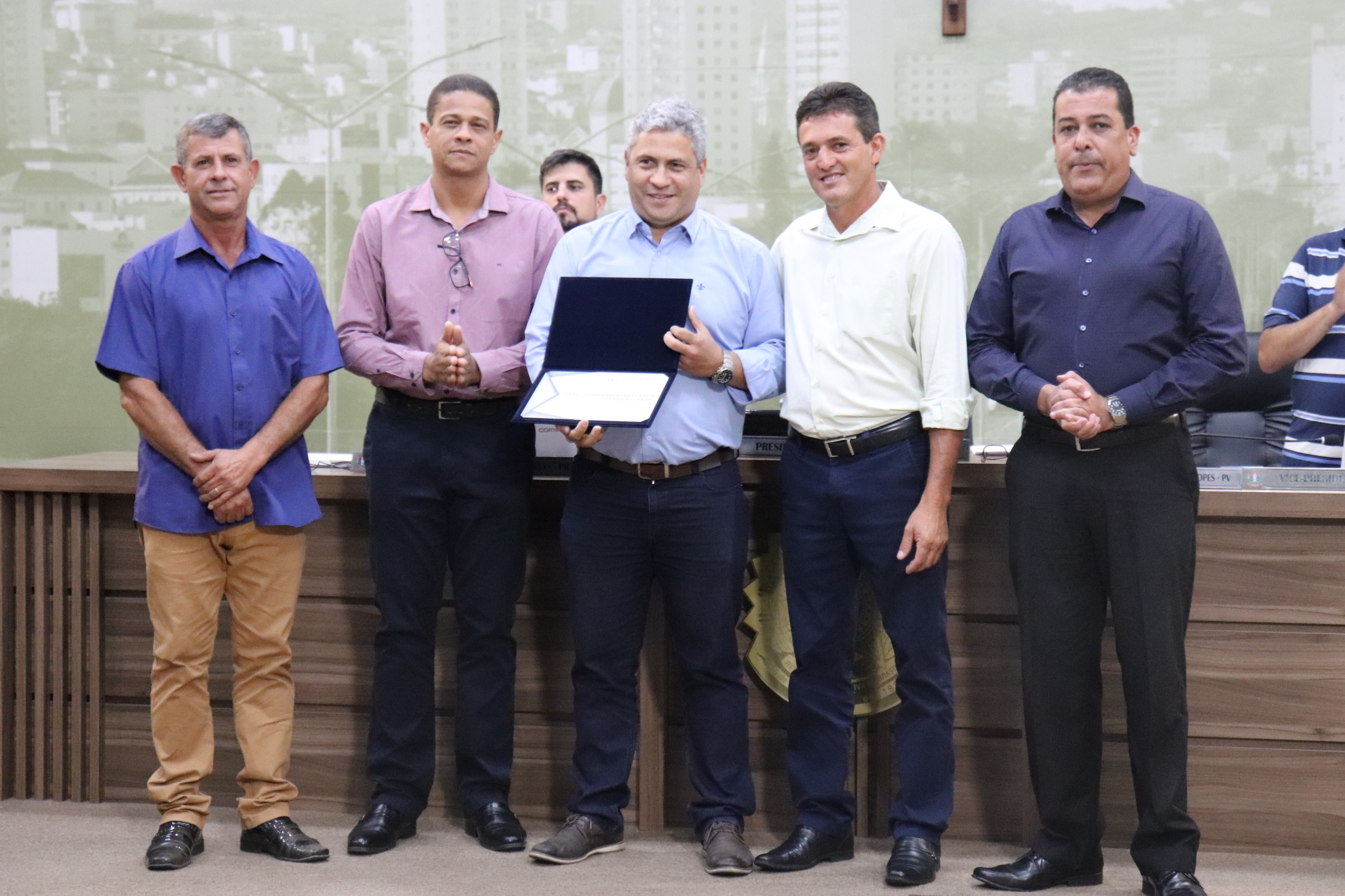 Imagem 1 da notícia: Câmara presta homenagem aos 50 anos da Cemig