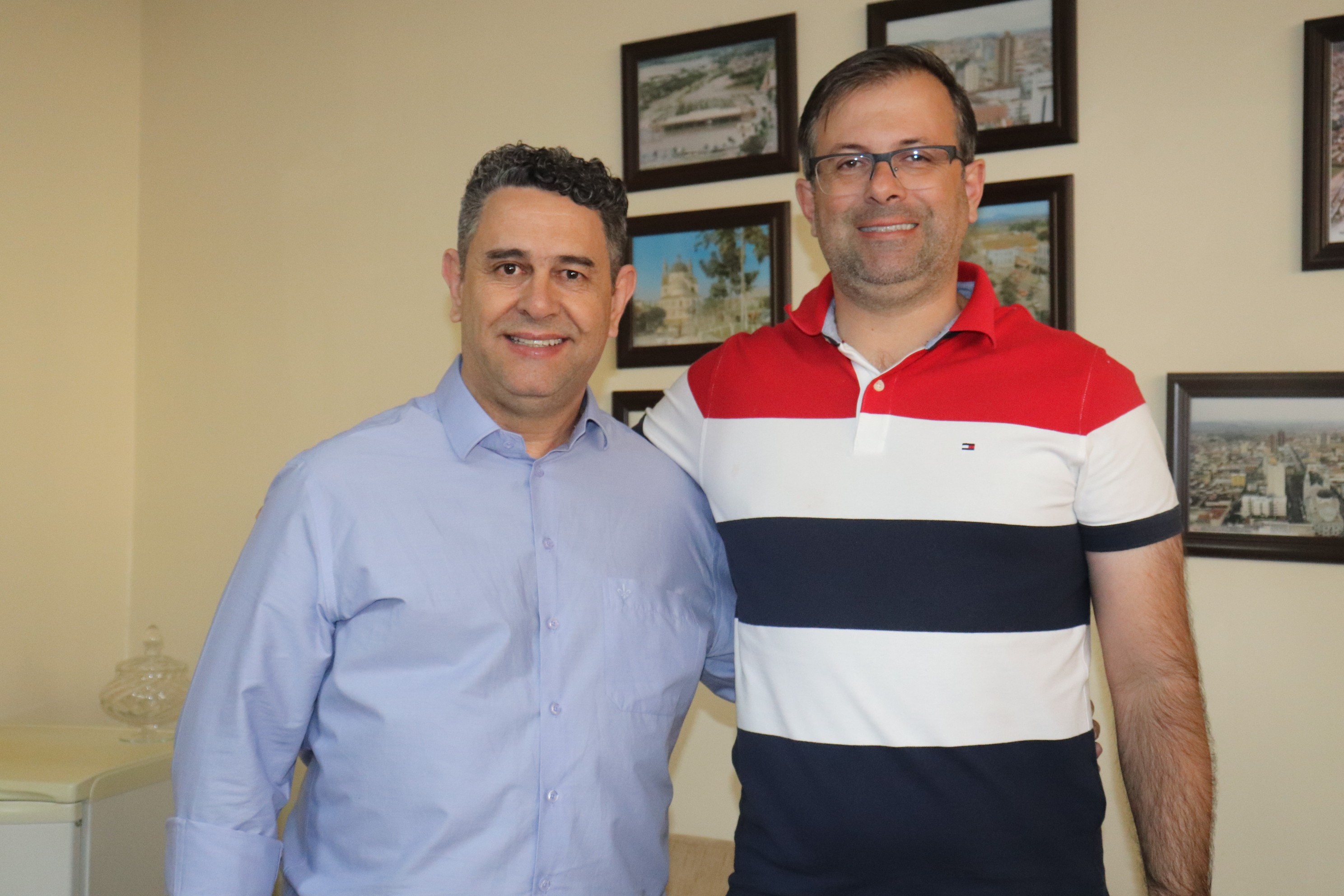 Imagem 1 da notícia: Deputado Estadual Dr. Paulo Valdir visita Câmara de Pouso Alegre