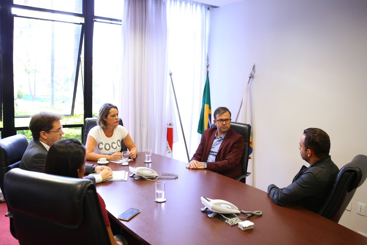 Imagem 1 da notícia: Presidente Rodrigo Modesto se reúne na Câmara de Belo Horizonte