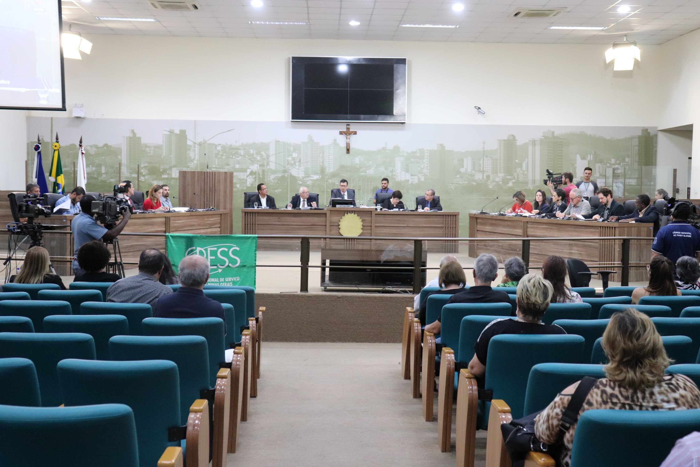 Imagem 1 da notícia: Audiência pública debate terceirização no Serviço Público