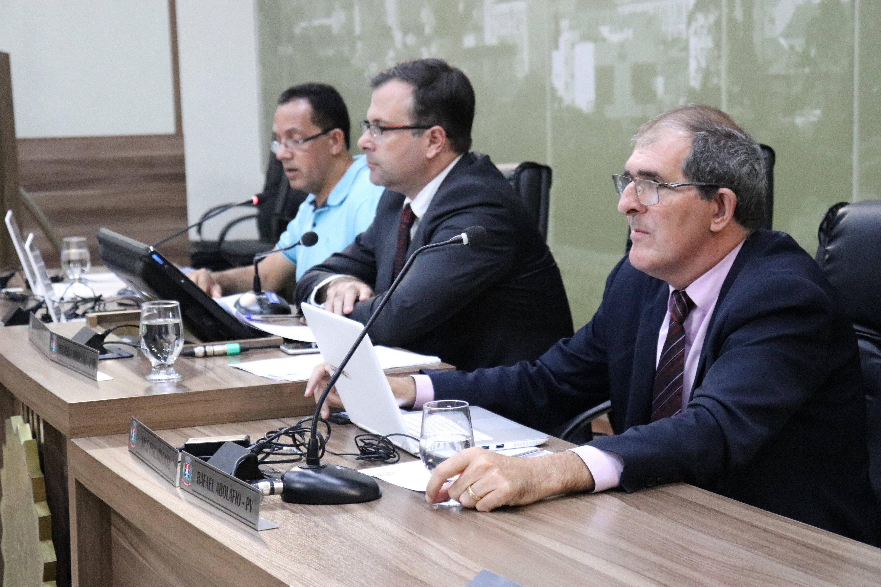 Imagem 1 da notícia: Câmara aprova crédito para reforma de quadras