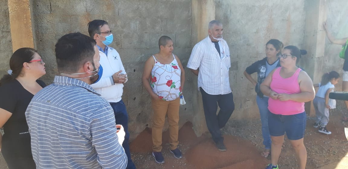 Imagem 4 da notícia: Vereadores fiscalizam o bairro Jardim Redentor