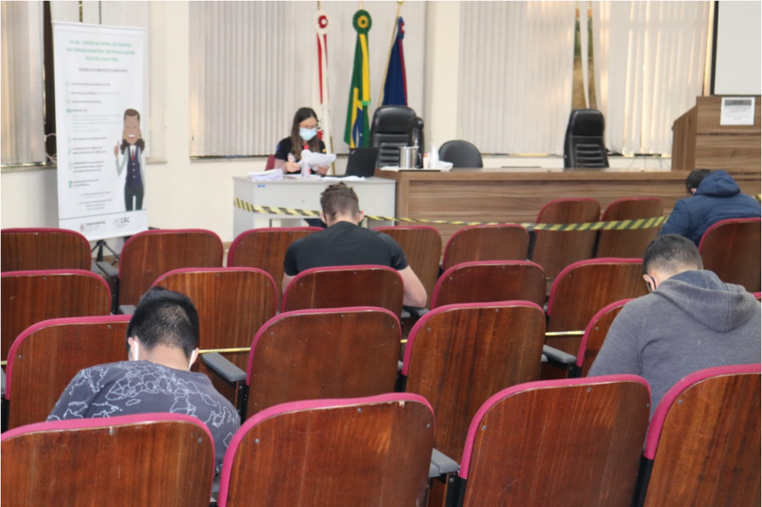 Imagem 4 da notícia: CAC  sedia entrevistas de emprego e treinamentos para 52 novas vagas