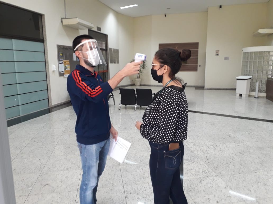 Imagem 1 da notícia: Câmara reinicia atendimento ao público e intensifica protocolos de segurança