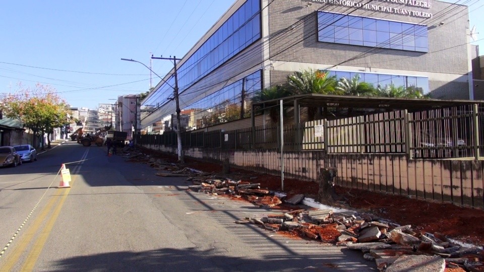 Imagem 1 da notícia: Câmara Municipal inicia nova fase de revitalização das calçadas