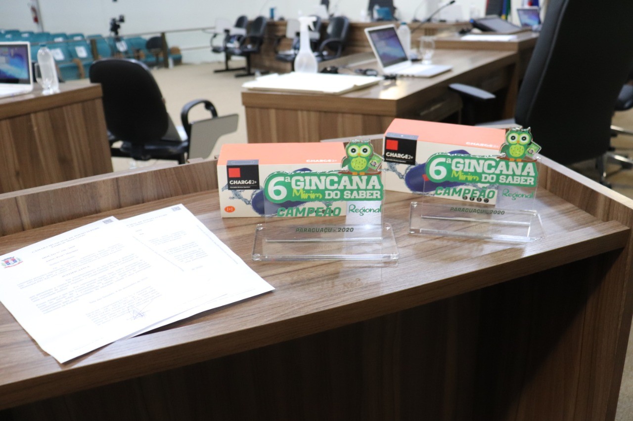 Imagem 2 da notícia: ENTREGA DOS PRÊMIOS AOS VENCEDORES DA GINCANA DO SABER!