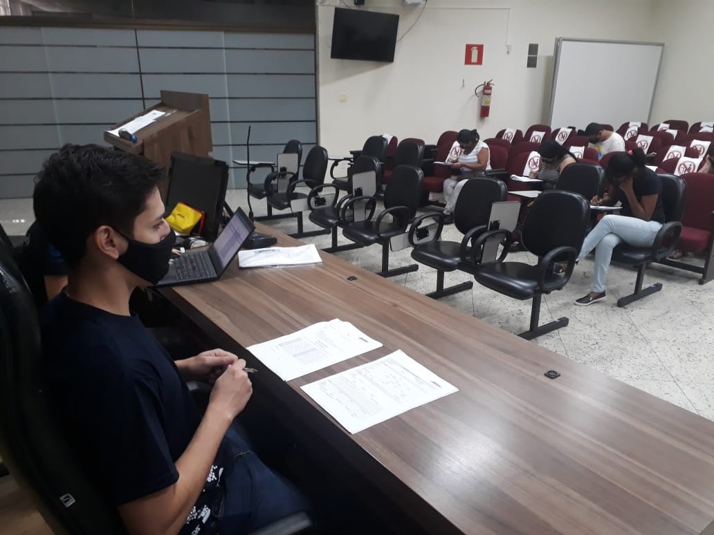 Imagem 1 da notícia: Cadastrados no CAC passam por processo seletivo para empresa do ramo alimentício