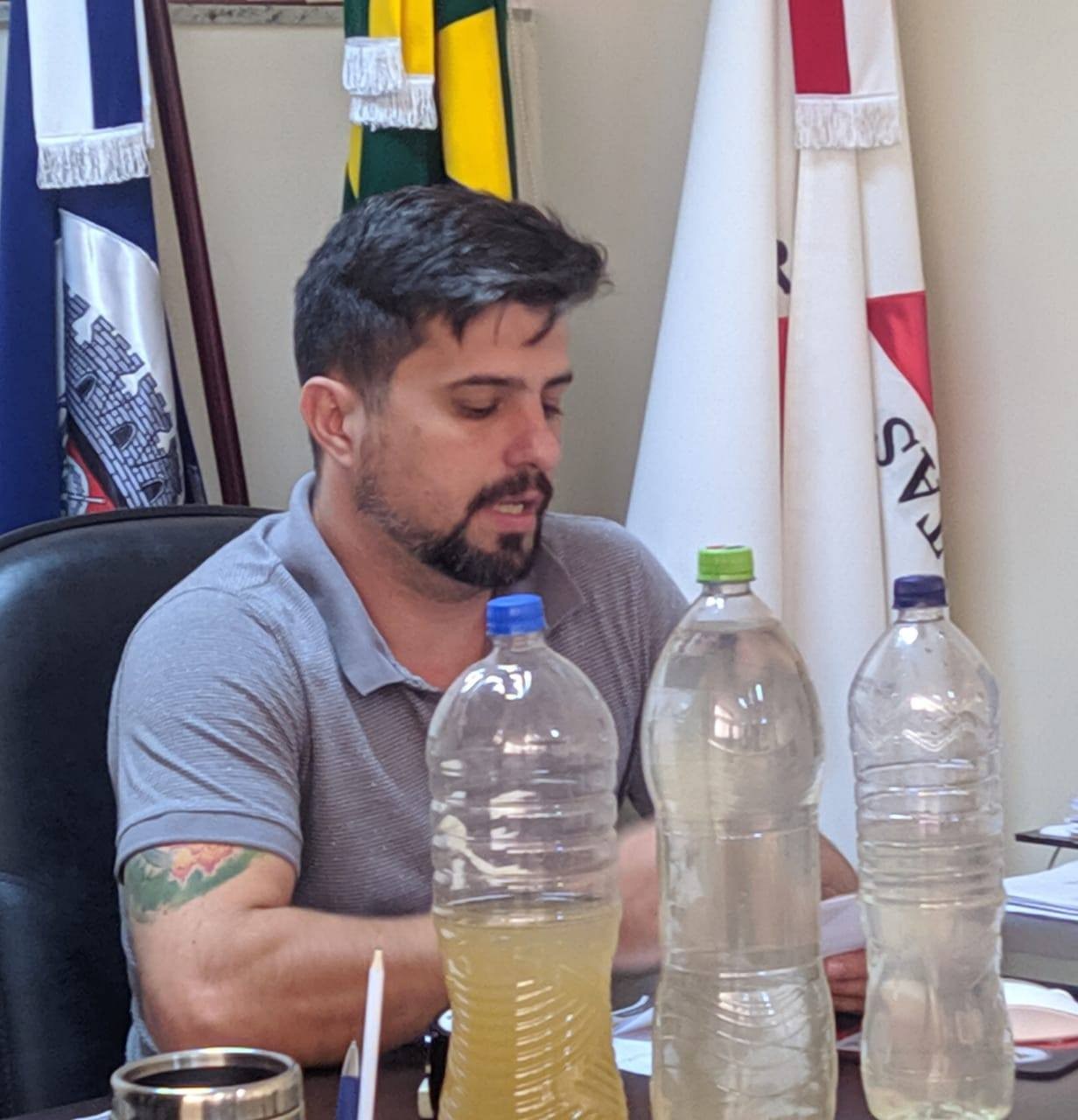 Imagem 1 da notícia: Presidente da Câmara notifica Copasa após denúncia feita por consumidor