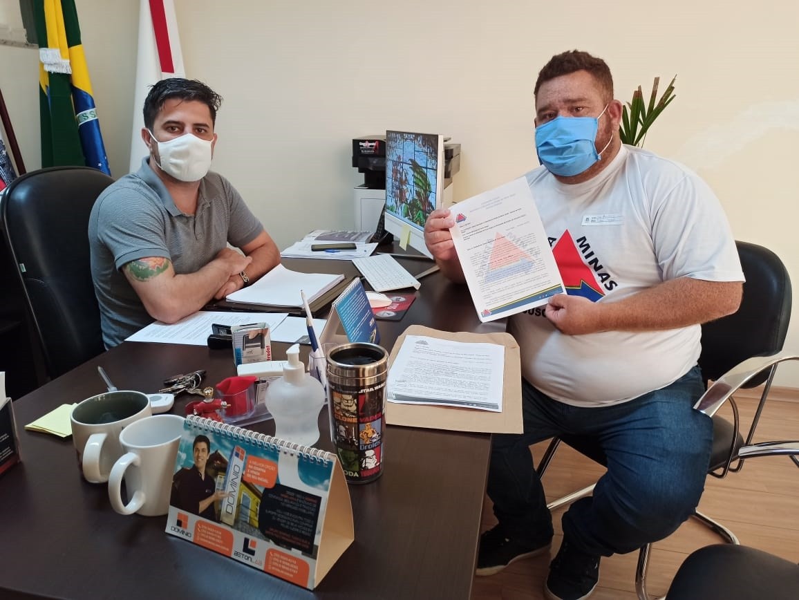 Imagem 1 da notícia: Direita Minas pede Audiência Pública na Câmara para debater adesão do Município ao Programa Nacional de Escolas cívico-militares