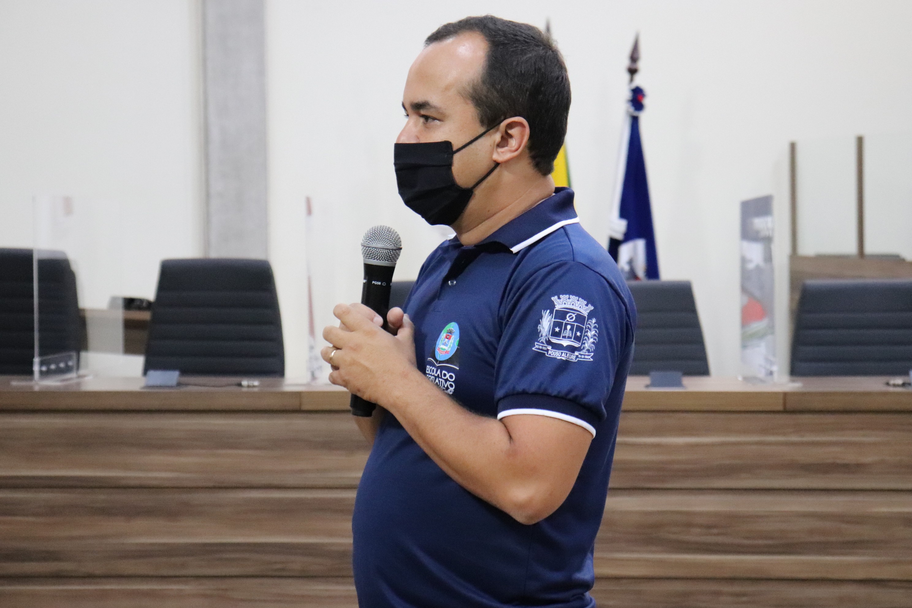 Imagem 5 da notícia: Escola do Legislativo faz a entrega dos certificados do curso on-line aos servidores da Câmara