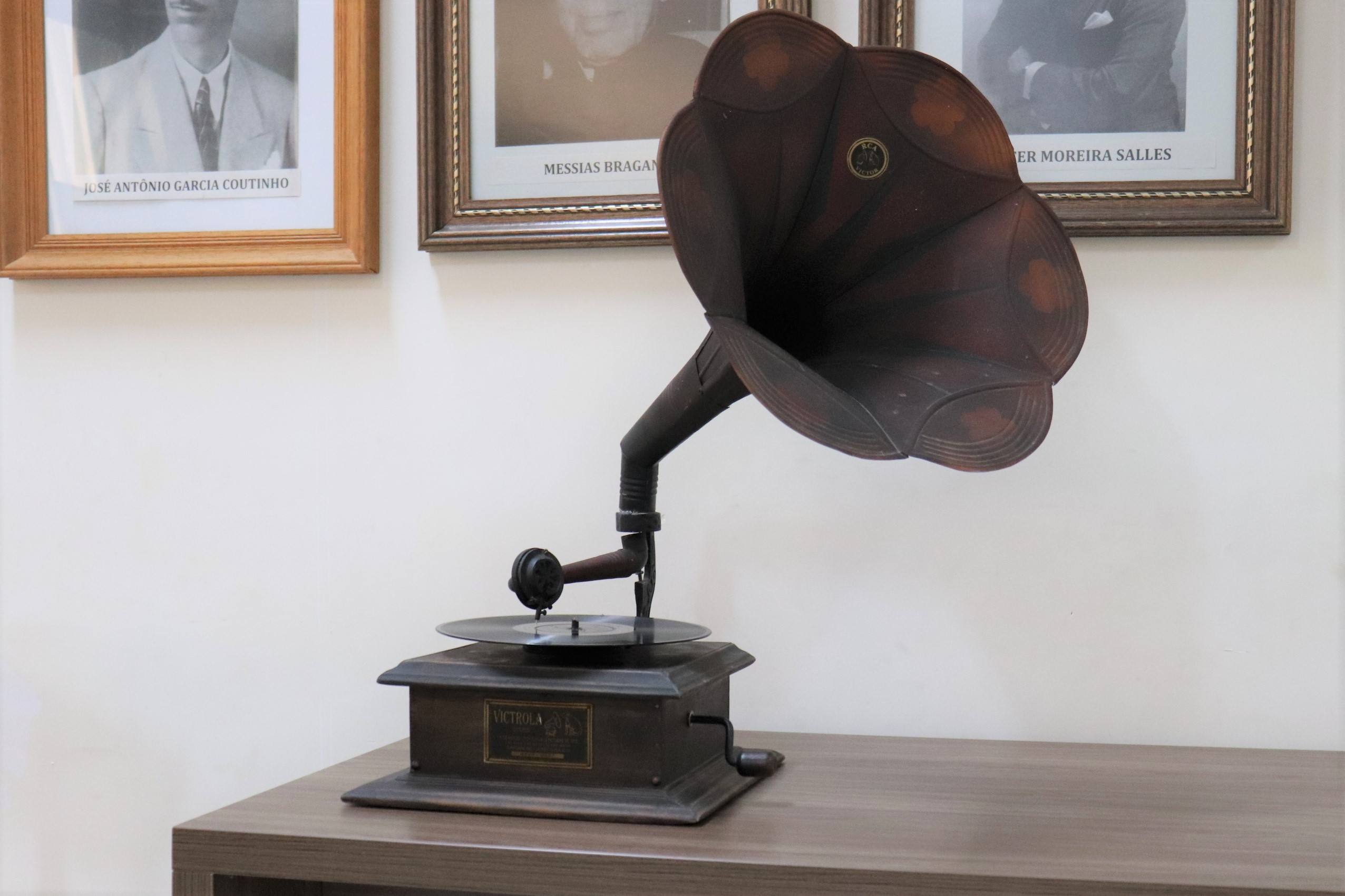 Imagem 1 da notícia: Museu recebe doação de um gramofone