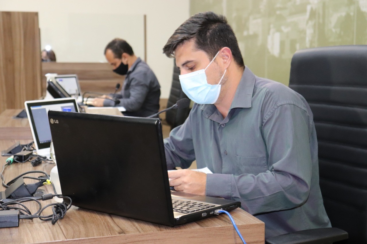 Imagem 1 da notícia: Vereadores aprovam matéria que visa atender demanda educacional