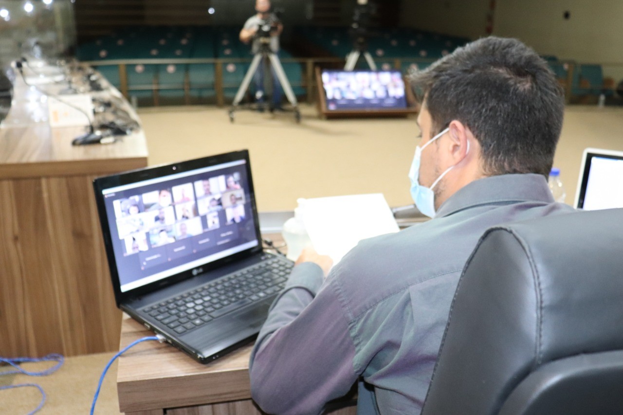 Imagem 2 da notícia: Vereadores aprovam matéria que visa atender demanda educacional