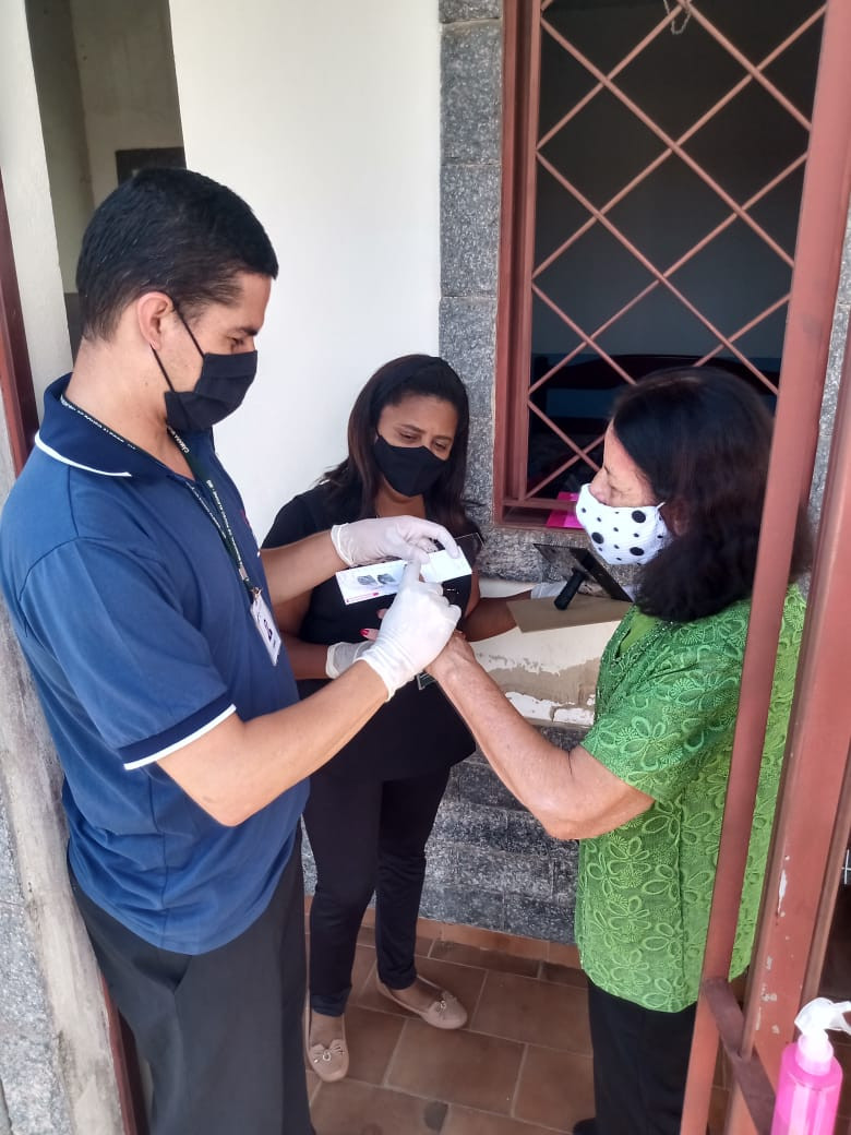 Imagem 1 da notícia: CAC emite RG em casa de idosos