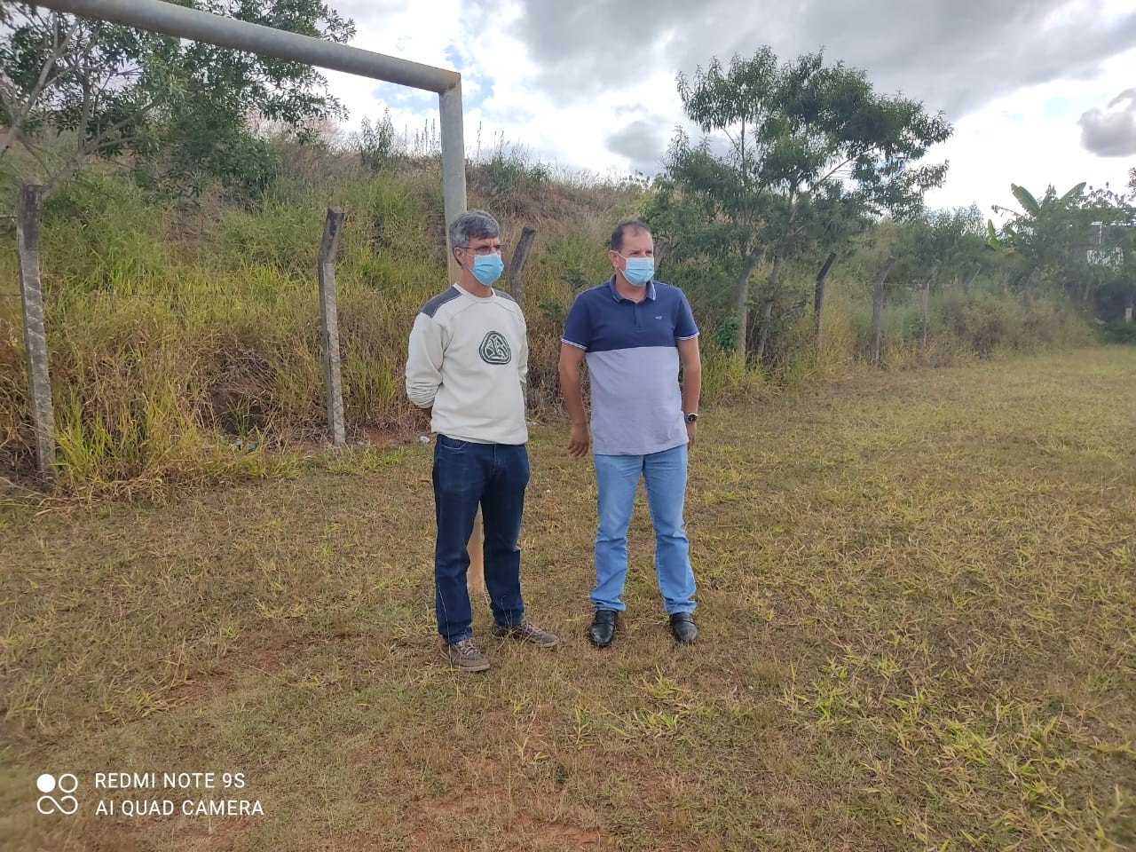 Imagem 1 da notícia: Demanda no bairro dos Ferreiras é apresentada ao superintendente de Esportes