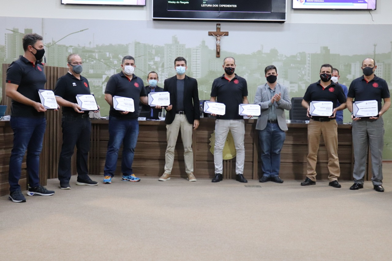 Imagem 1 da notícia: Pouso Alegre Futebol Clube recebe homenagem na Câmara