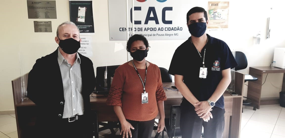 Imagem 1 da notícia: Supervisor do SINE de Pouso Alegre visita o CAC