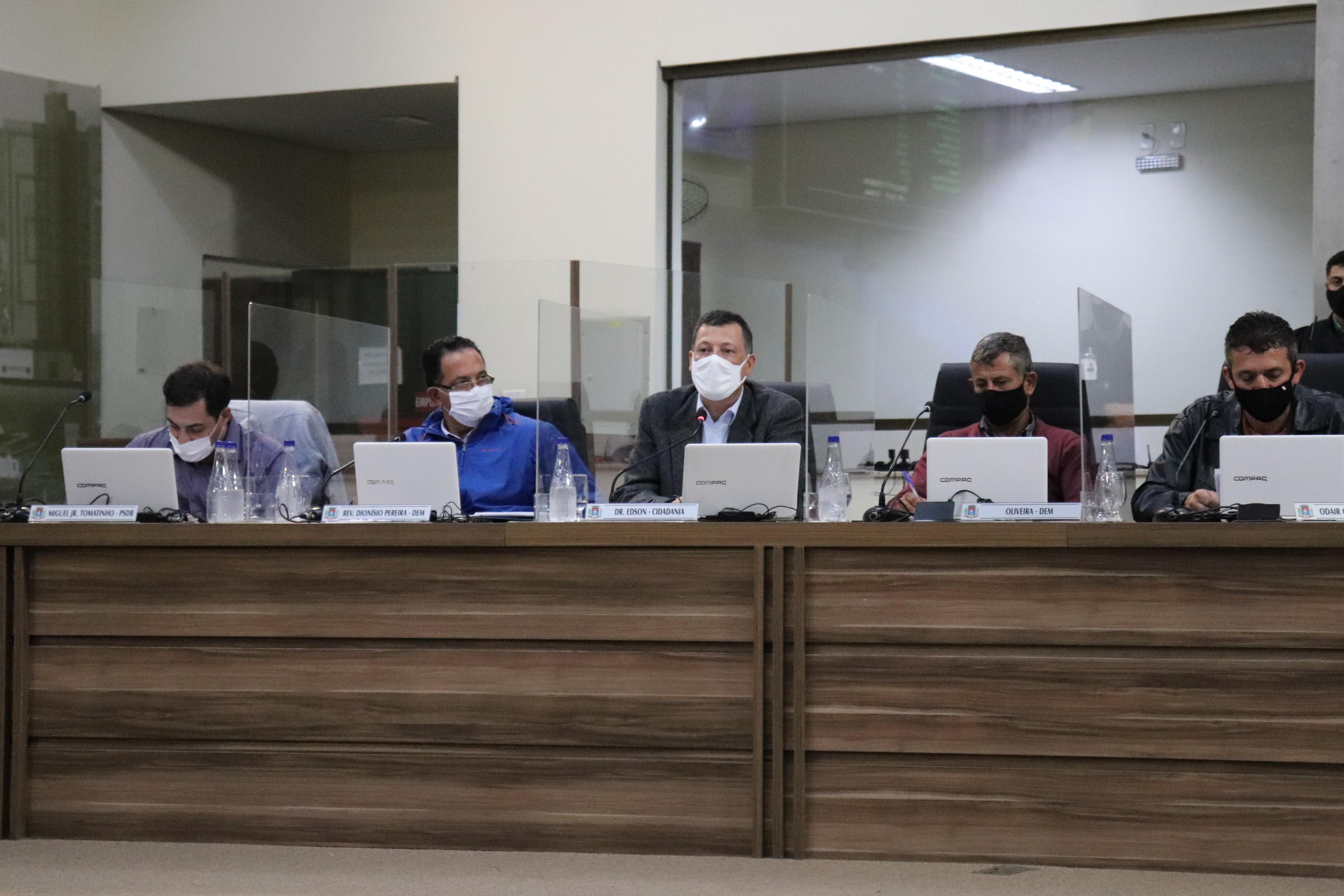 Imagem 1 da notícia: Câmara aprova em 1º turno “Semana Municipal de Conscientização e Combate à violência contra a pessoa idosa"