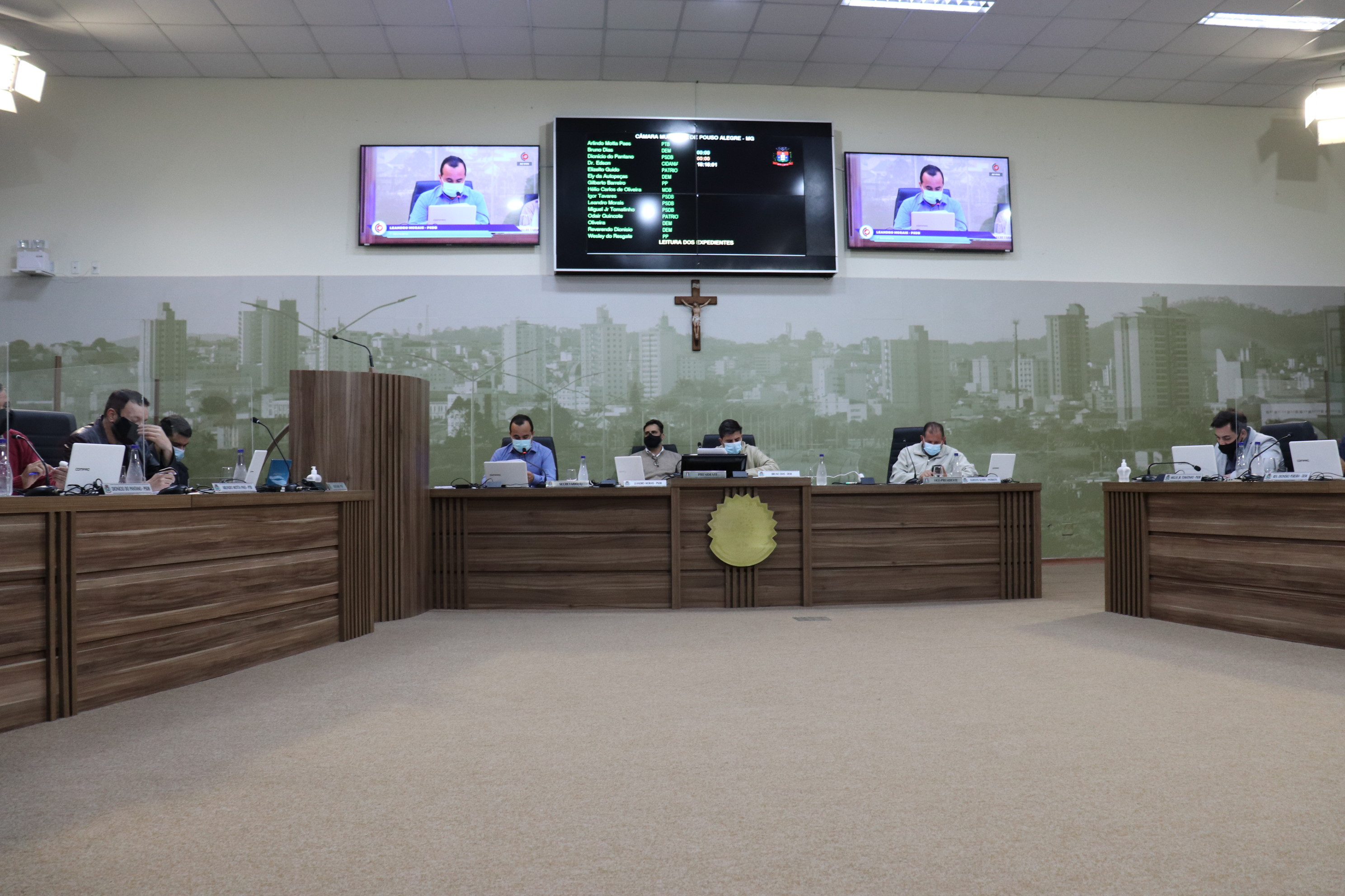 Imagem 1 da notícia: Crédito suplementar aprovado na Câmara vai levar melhorias para o bairro Jardim Aeroporto