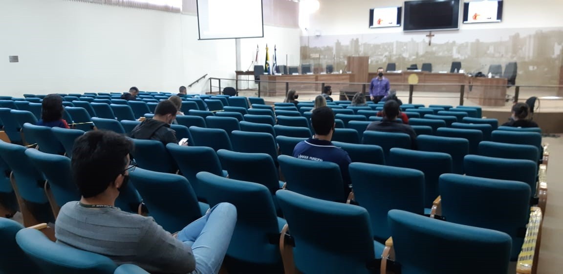 Imagem 2 da notícia: ELPA realiza curso de Técnicas de Oratória e Apresentação em Público