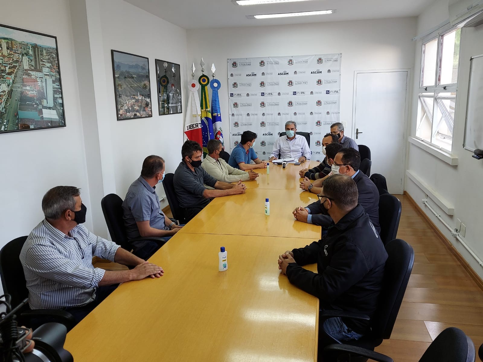 Imagem 1 da notícia: Após aprovação de PL na Câmara, população vai pagar mais barato na tarifa do transporte público