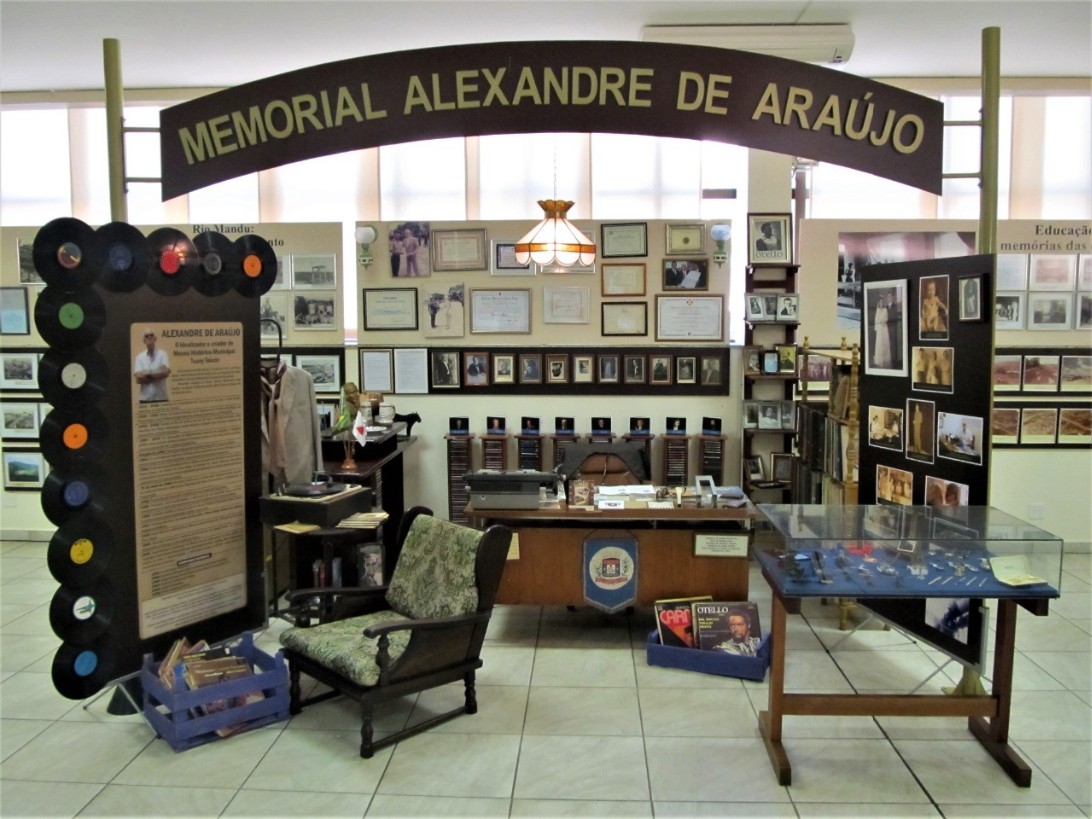 Imagem 2 da notícia: Museu Tuany Toledo comemora Dia Nacional do Patrimônio Histórico