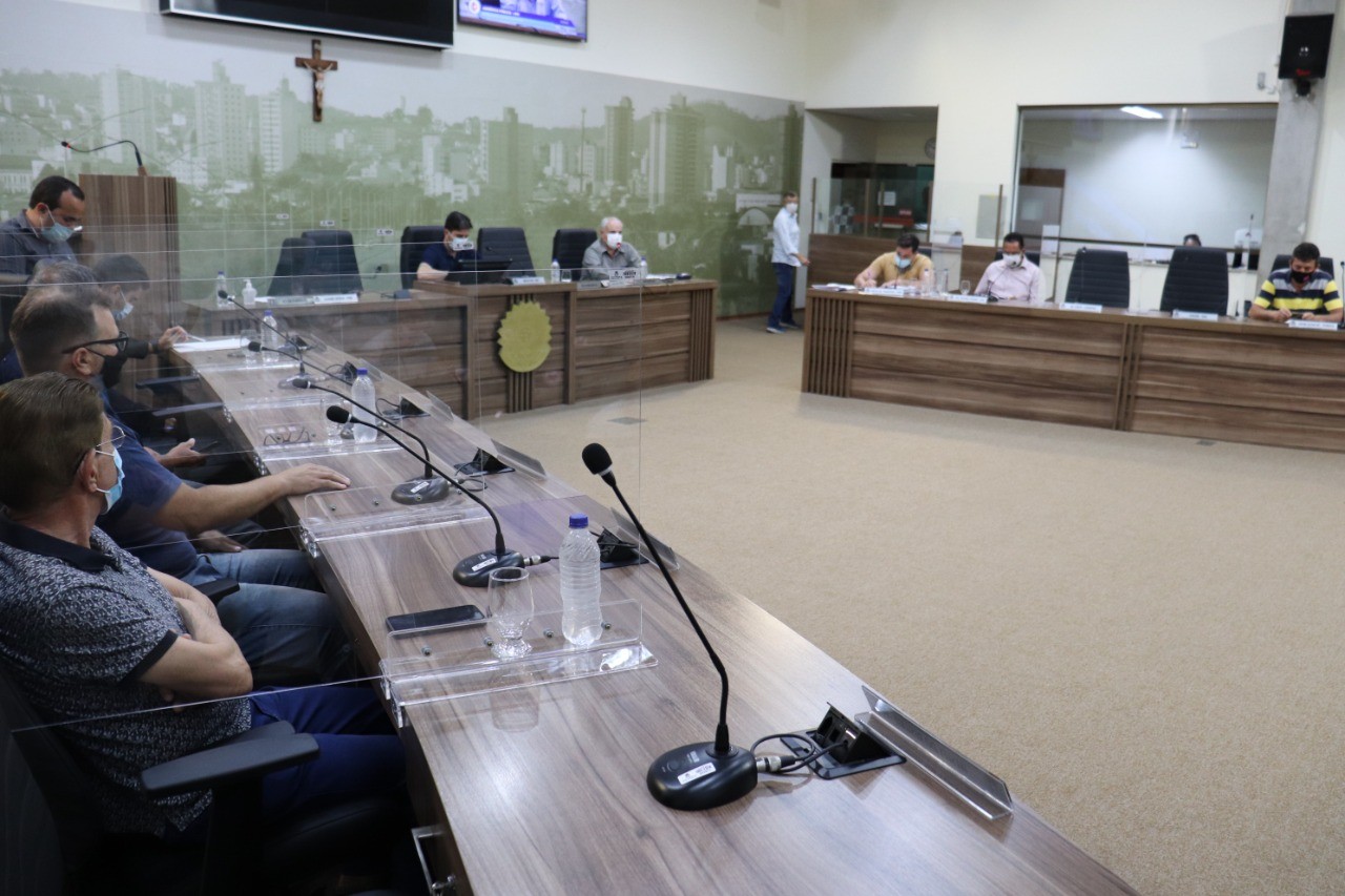 Imagem 1 da notícia: Vereadores acompanham apresentação da Lei Orçamentária anual