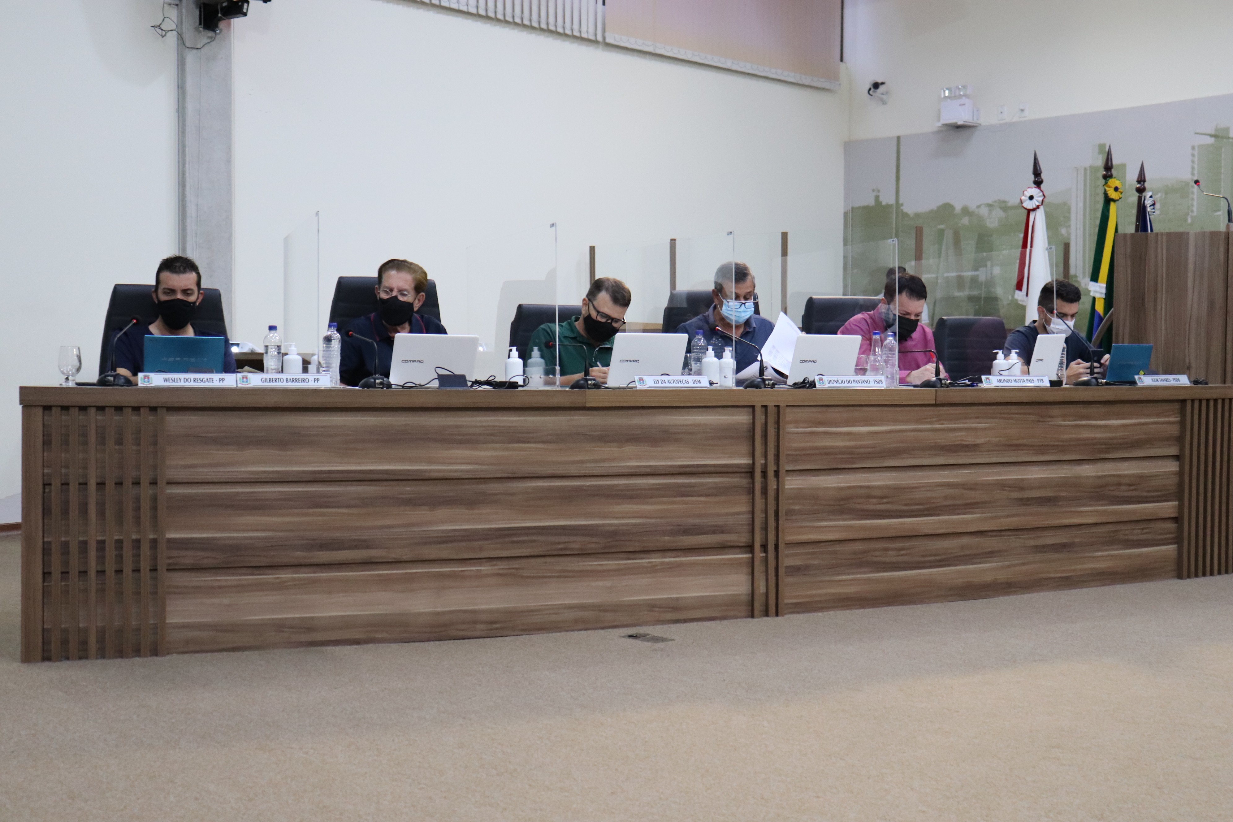 Imagem 2 da notícia: Orçamento Municipal para 2022 é aprovado na Câmara