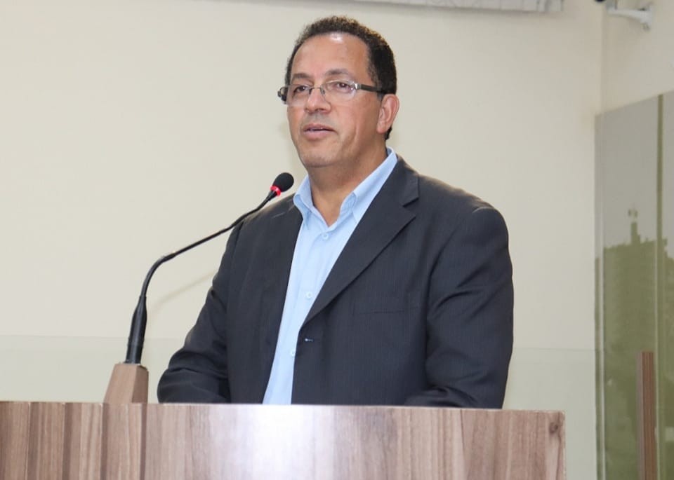 Imagem 1 da notícia: Reverendo Dionísio é o novo presidente do Legislativo