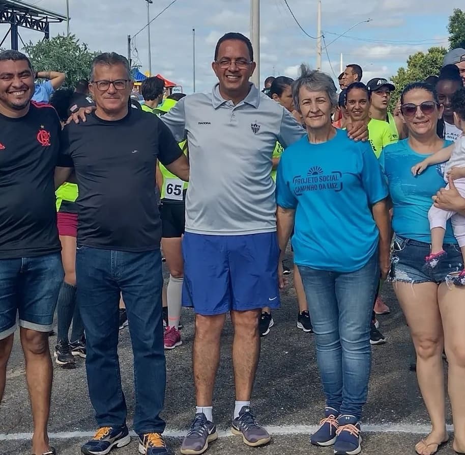 Imagem 1 da notícia: Vereador acompanha corrida no bairro Cidade Jardim