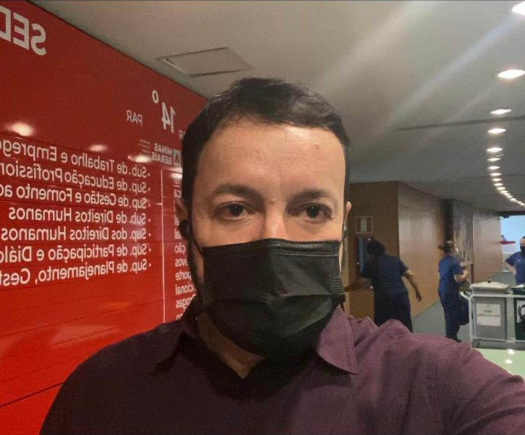 Imagem 1 da notícia: Vereador busca apoio na cidade administrativa para cobertura de Quadra no Colinas de Santa Bárbara