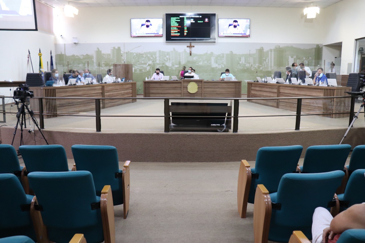 Imagem 3 da notícia: Vereadores aprovam recomposição salarial para profissionais do magistério