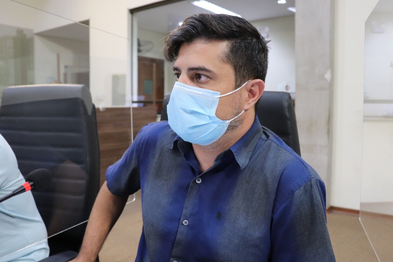 Imagem 3 da notícia: Com Reverendo Dionísio na Presidência, Leandro Morais assume a liderança do executivo na Câmara