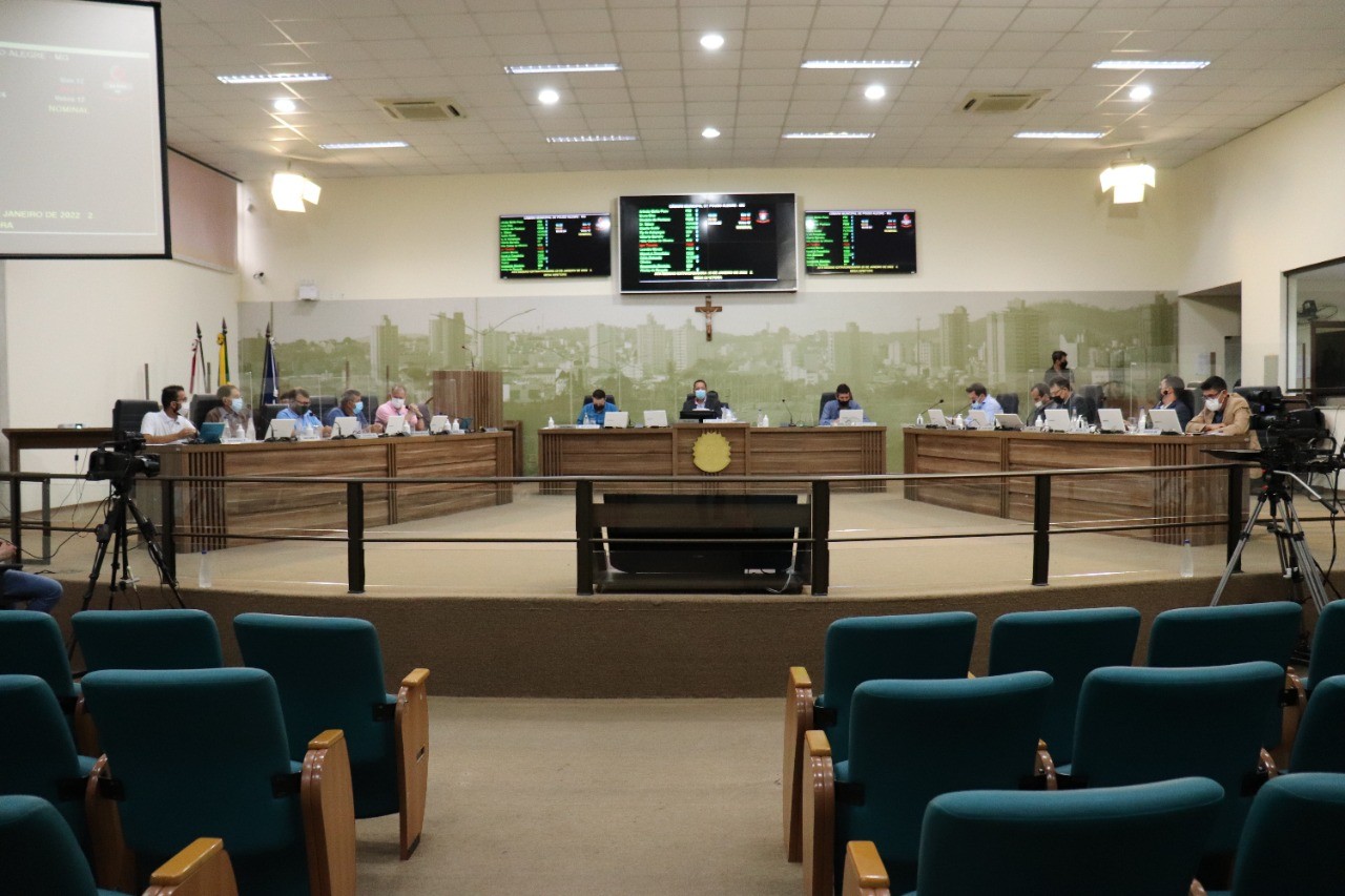 Imagem 1 da notícia: Vereadores aprovam ampliação de ações em Secretarias Municipais