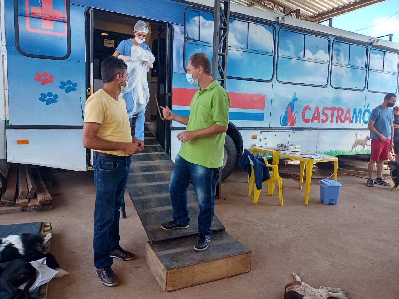 Imagem 1 da notícia: Câmara acompanha início da primeira etapa de castração do ano