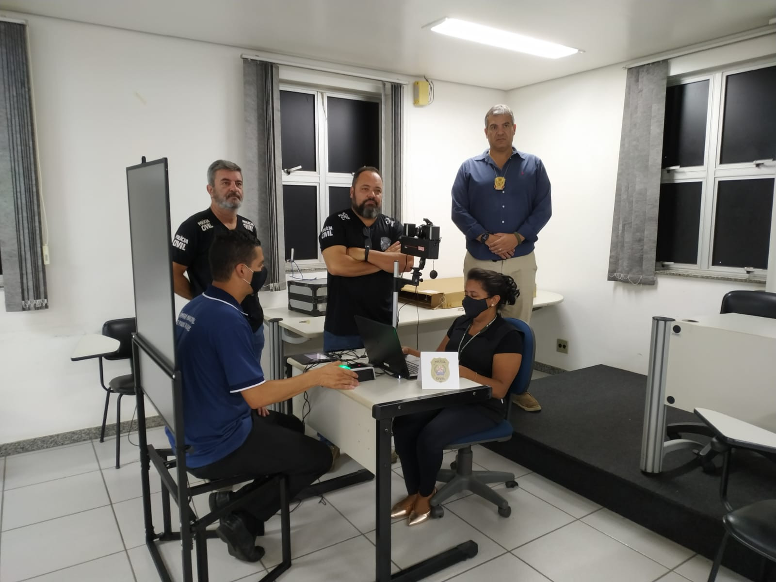 Imagem 1 da notícia: Polícia Civil treina servidores do CAC para emissão do RG Digital
