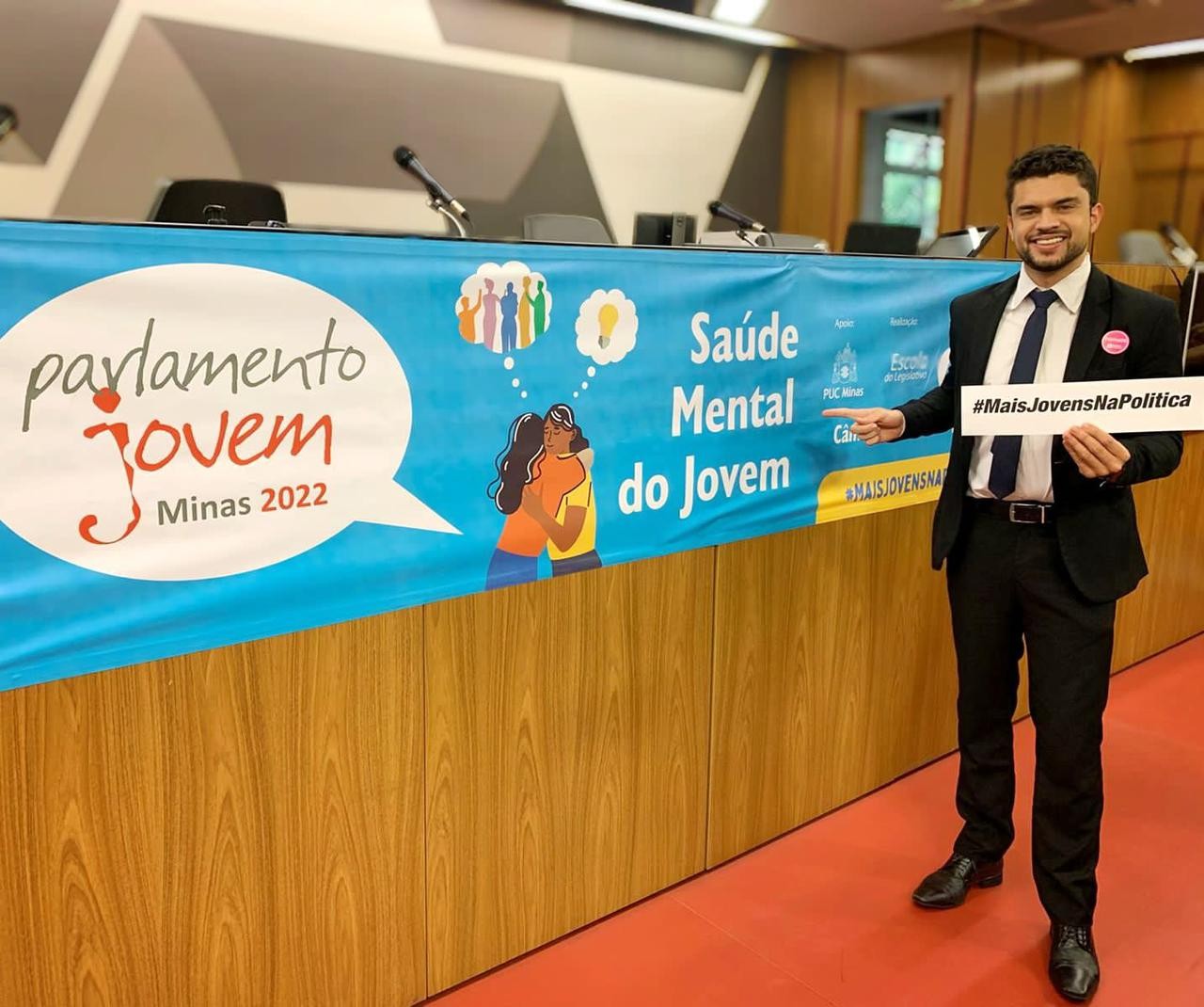 Imagem 1 da notícia: Em Belo Horizonte: Presidente da Escola do Legislativo de PA acompanha evento de lançamento do Parlamento Jovem de Minas