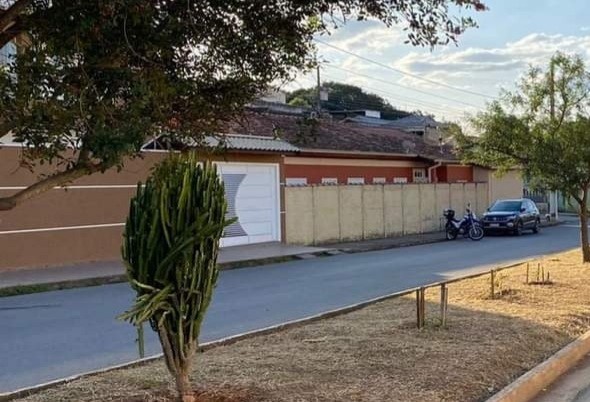 Imagem 3 da notícia: Vereadores viabilizam revitalização do Campo do Bangu, no São Geraldo