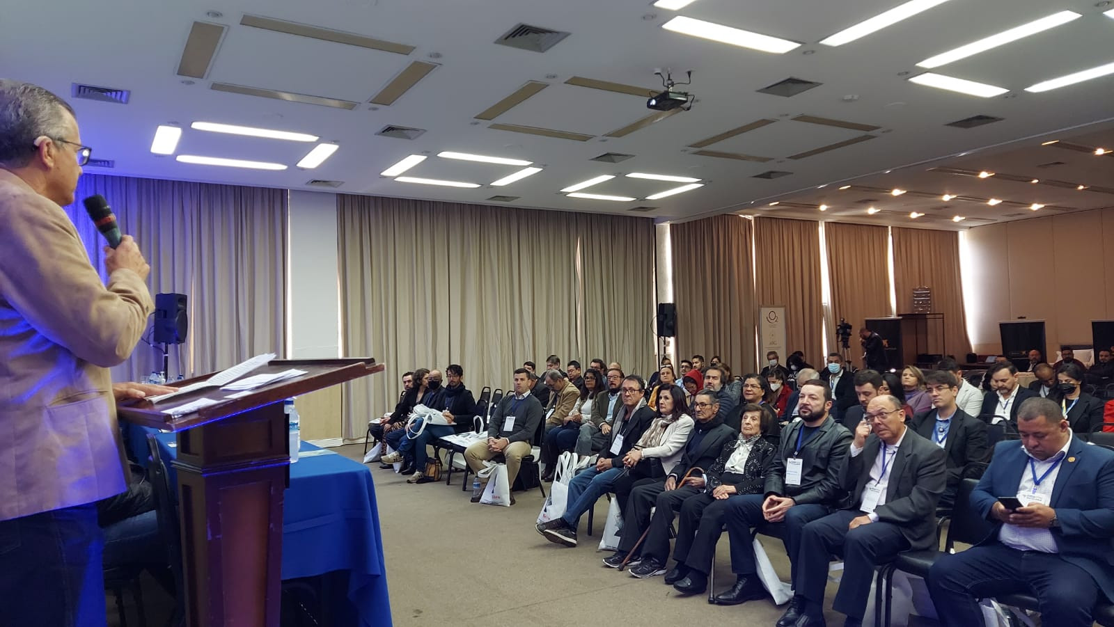 Imagem 1 da notícia: Vereadores participam do Encontro de Hotelaria em Pouso Alegre