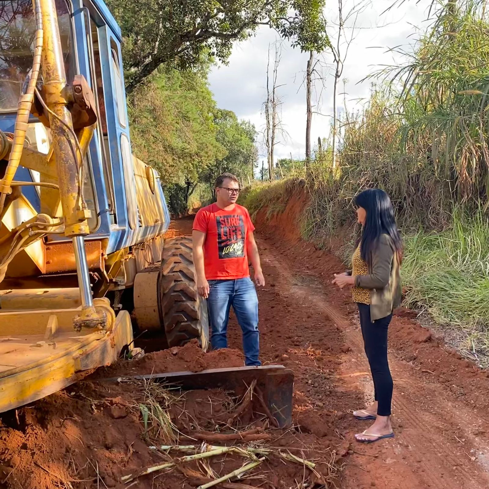 Imagem 1 da notícia: Indicação leva melhorias ao bairro Parque das águas