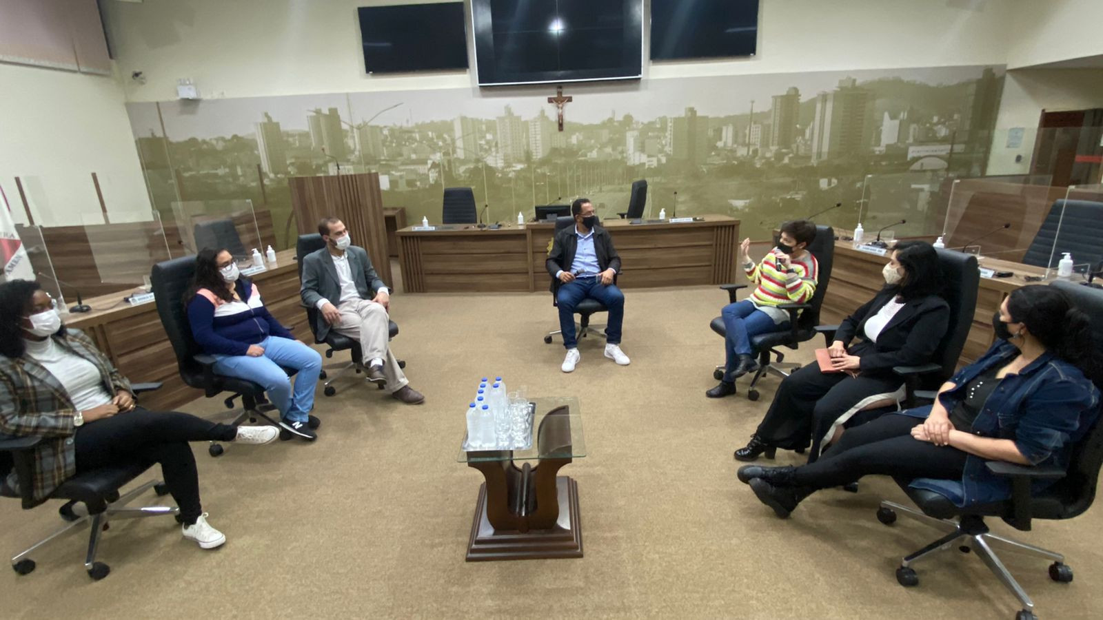 Imagem 3 da notícia: Orgulho LGBTQIA+ é tema de Roda de Conversa na Câmara