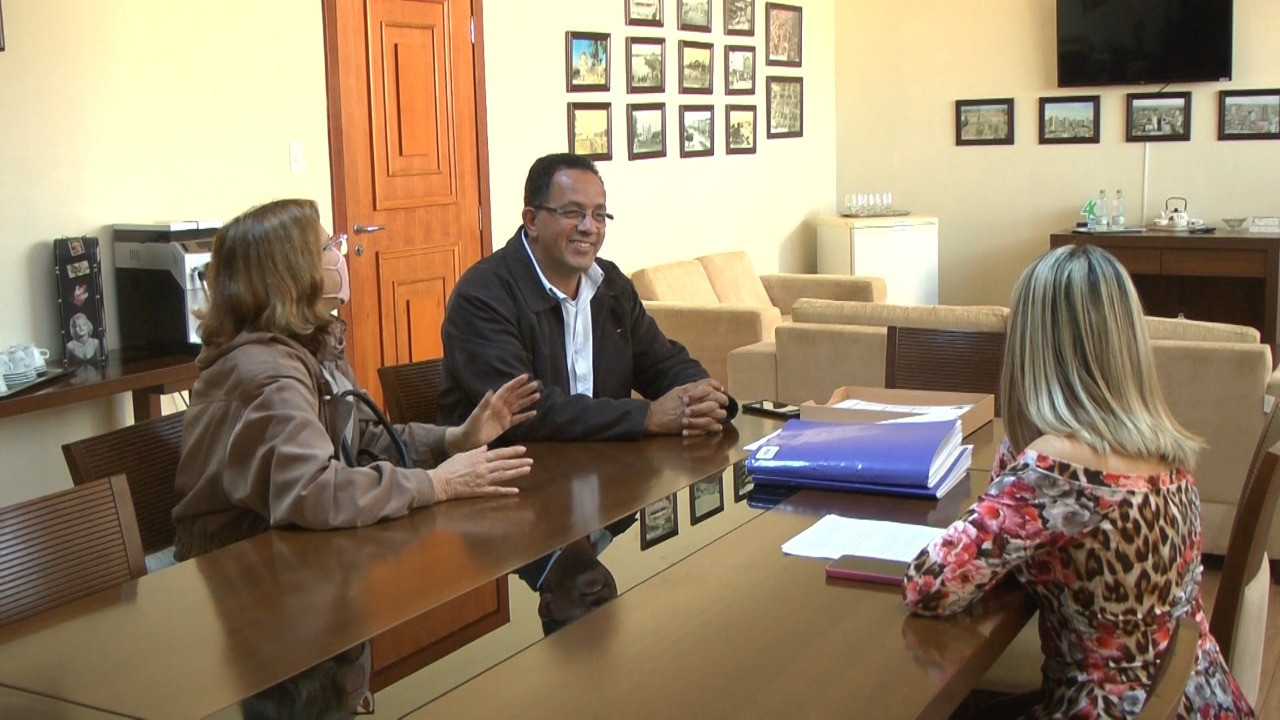 Imagem 2 da notícia: Câmara e Superintendência de Cultura estudam parcerias para fomentar Cultura por meio das emissoras do Legislativo