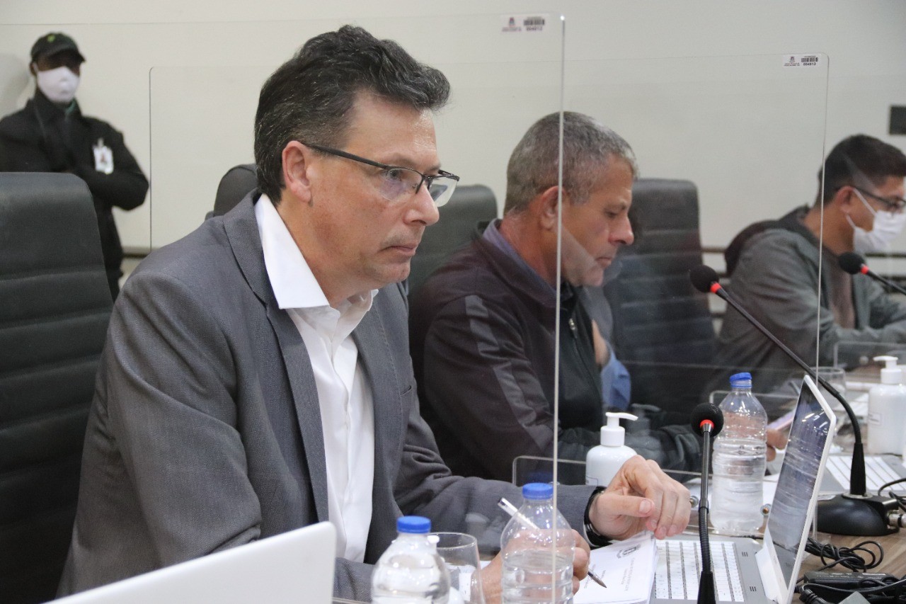 Imagem 1 da notícia: Proposta apresentada na Câmara quer impedir contratação de condenados em crimes contra crianças, idosos e deficientes na Prefeitura, Câmara e autarquias municipais