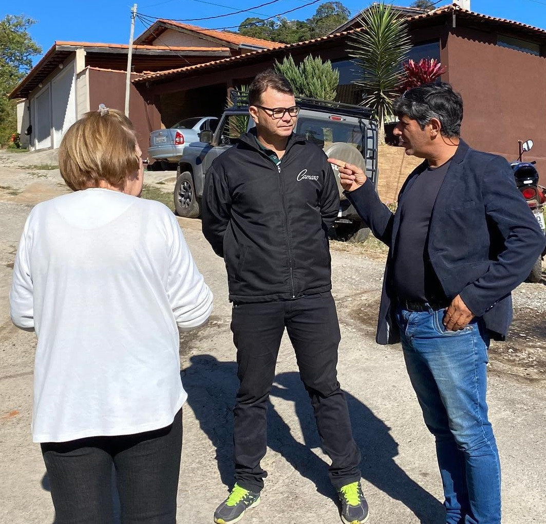 Imagem 1 da notícia: Bairro Canta Galo recebe visita de vereador