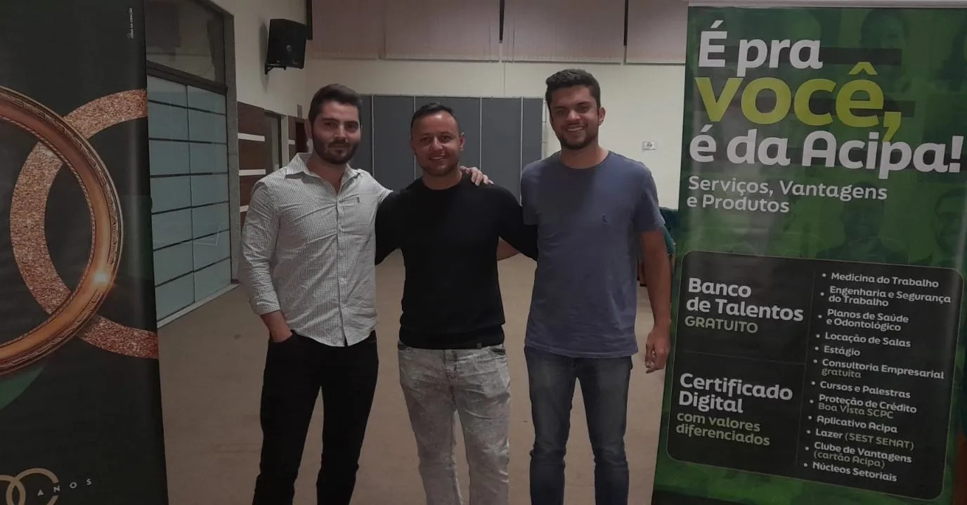 Imagem 1 da notícia: Vereador acompanha palestra oferecida pela Acipa Jovem