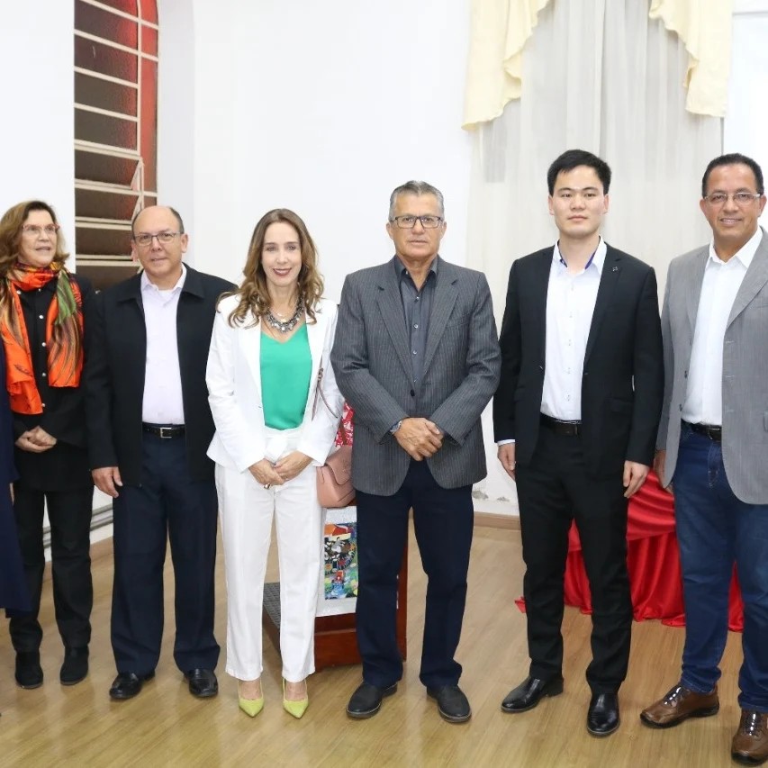 Imagem 1 da notícia: Presidente da Câmara, participa de inauguração de sala que abriga acervo sobre cultura chinesa