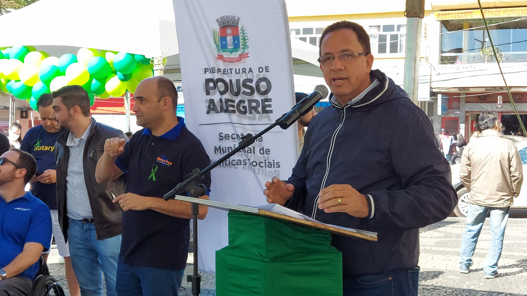 Imagem 1 da notícia: Setembro verde: Vereadores prestigiam ação de conscientização de inclusão das pessoas com deficiência